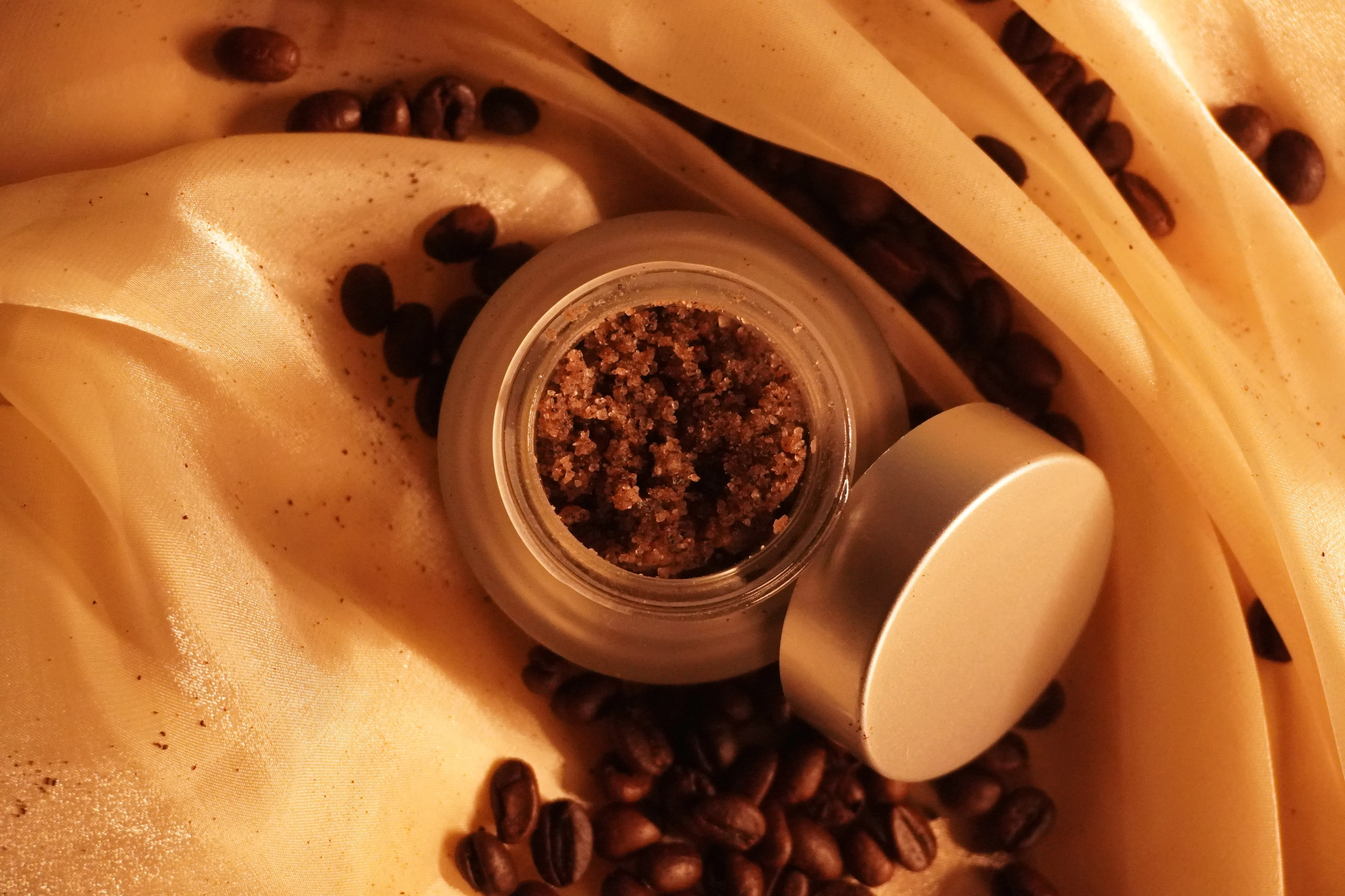 Coffee Lip scrub - Coffee Lovers- 50 grm